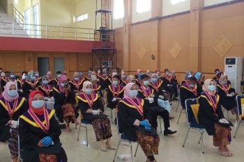 Wawako Solok berharap sarjana jadi penggerak dan pelopor dalam masyarakat dan pembangunan