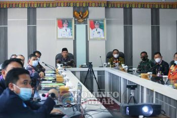 Bupati Lampung Barat ikuti webinar peringatan Hari Lingkungan Hidup Sedunia