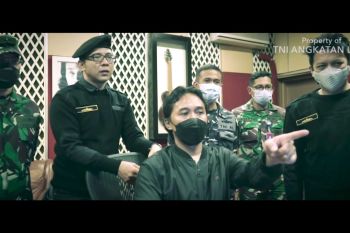 Noah-TNI AL menyanyikan hymne kenang 40 hari gugurnya awak Nanggala 402