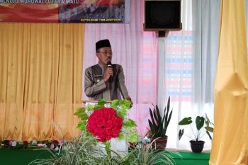 Wabup Morowali Utara  minta bidan jaga kemuliaan profesi