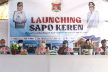 Pemkab Mamuju berikan bantuan rumah bagi warga Pulau Karampuang