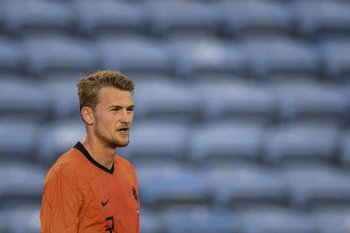 Belanda cemas bek De Ligt cedera sebelum dijajal Georgia