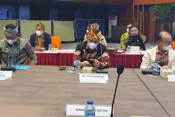 Wali Kota paparkan potensi pariwisata Kendari di hadapan Menteri Parekraf