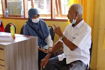 Fakultas Keperawatan Unhas gelar pemeriksaan lansia di BRSLU Gowa