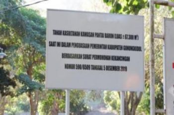 Gunung Kidul pasang plakat di tujuh pantai di tanah kasultanan