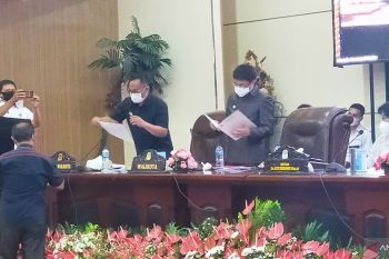 Wali Kota Manado sampaikan pertanggungjawaban APBD 2020 di paripurna DPRD