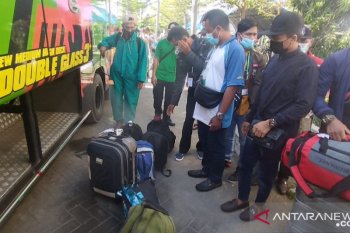 Sebanyak 988 pekerja migran telah tiba di Pamekasan