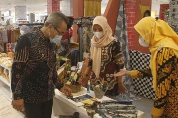 Pameran produk industri kreatif dinilai tingkatkan daya saing UMKM