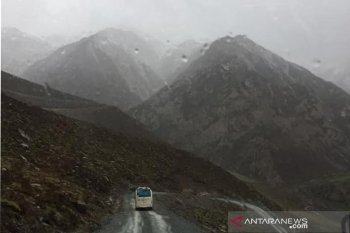 China hukum 27 pejabat dan satu bunuh diri pascamaraton maut di Gansu