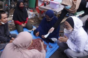 Bupati Mamuju berjanji bantu kesulitan BBM nelayan