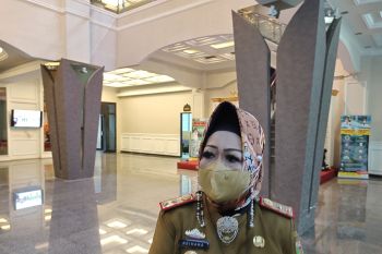 Dinkes Lampung: PMI habis kontrak akan dites usap sebelum kembali ke kampung