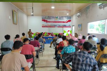 Sekda Pesisir Barat buka acara bimtek SLRT