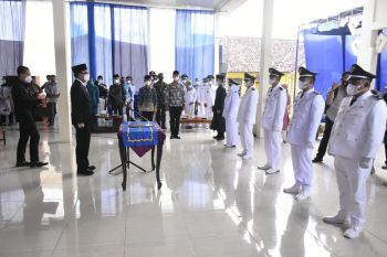 Bupati Waykanan lantik lima kepala kampung di Kecamatan Umpu Semenguk