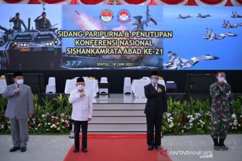Wapres sebut alat utama sistem senjata TNI harus modern