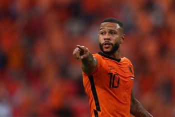 Barcelona berhasil datangkan Memphis Depay