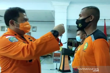Basarnas Kendari melatih 50 potensi SAR di Muna soal pertolongan di air