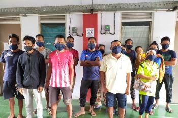 Orangtua sakit parah di Nagekeo, belasan PMI pulang via jalur ilegal