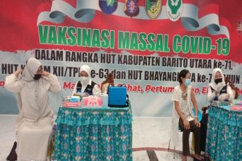Meriahkan HUT kabupaten, Barito Utara  gelar vaksinasi massal