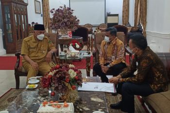 OJK Sumbar dukung konversi Bank Nagari menjadi Bank Nagari Syariah