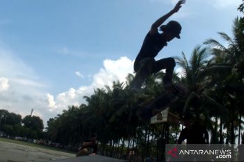 Puluhan Skater Jatim meriahkan Hari Skateboarding Dunia
