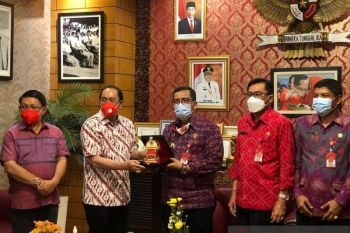 Pemerintah Kabupaten Minahasa belajar pengelolaan desa di Bali