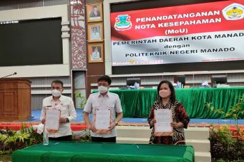 Tandatangani MoU dengan politeknik , Pemkot Manado harap sinergitas kembangkan kota