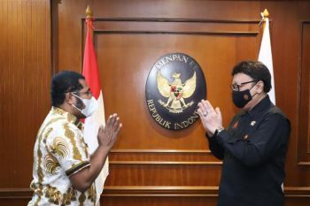 Bupati Biak Numfor usulkan tambahan kuota CPNS/PPPK ke Menpan RB