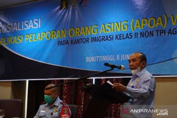 Hingga Juni 2021, delapan WNA dideportasi dari Sumbar