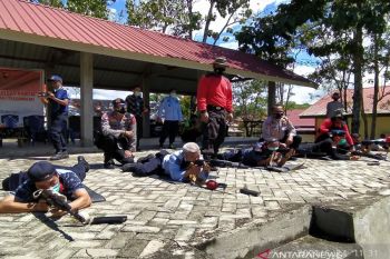Kemenkumham Sultra menggandeng Brimob latihan pengamanan lapas