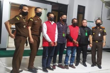 Kejari Seruyan tahan dua oknum perangkat Desa Cempaka Baru