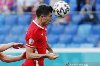 Lewandowski sulit terima kenyataan Polandia tersingkir dari Euro