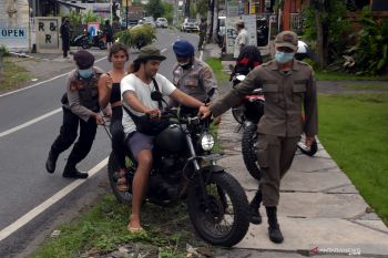 WNA langgar PPKM Darurat terancam dideportasi