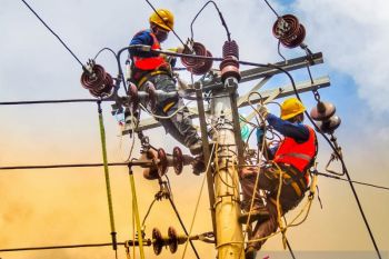 PLN telah listriki 7.026 kampung di Papua dan Papua Barat