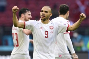 Martin Braithwaite pertimbangkan masa depannya di Barca