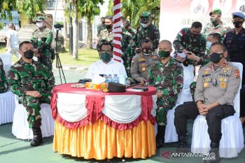 Pangdam Cenderawasih vicon dengan Presiden Joko Widodo program serbuan vaksinasi