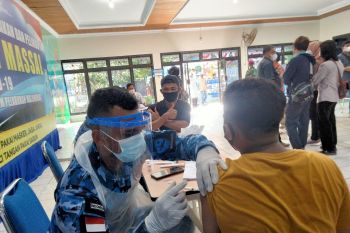 Sudah 78,9 juta warga terima dua dosis vaksin COVID lengkap