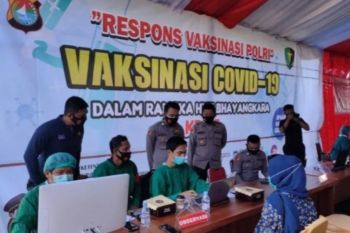 Polres Pasangkayu gelar vaksinasi kepada 1.942 warga