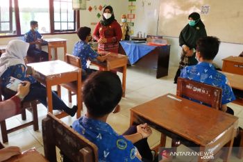 Pemkab Kotim gelontorkan Rp1 miliar untuk beasiswa