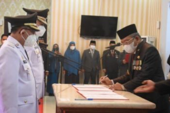 Gubernur Sulbar minta warga Majene dukung bupati dan wabup terpilih