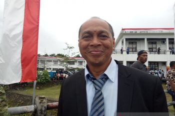 Kementerian PUPR lanjutkan membuka ruas jalan Banti-Aroanop