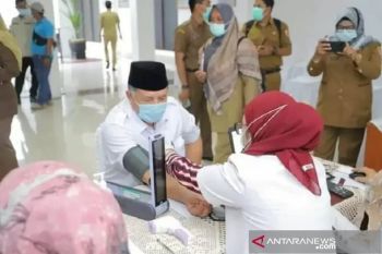Warga Solok antusias ikuti vaksinasi COVID-19, Wako: Kesadaran warga tinggi, peserta lebihi target