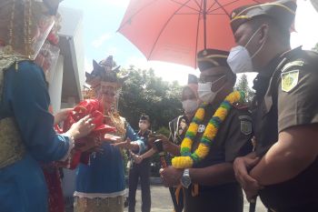 Kajati Sumbar tekankan Kejari Pasaman Barat tingkatkan kinerja