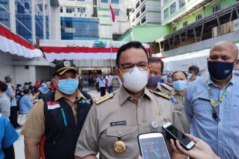 Gubernur DKI Jakarta kerahkan kendaraan berbagai dinas percepat sirkulasi oksigen