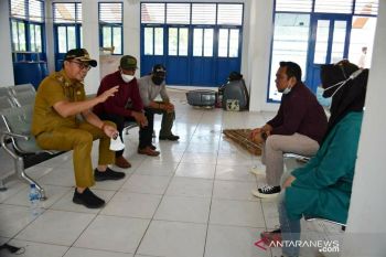 Bupati Morowali Utara mediasi ganti rugi tanah warga Desa Lambolo oleh PT COR