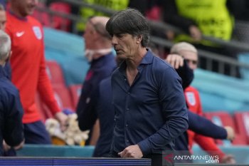 Loew mundur sebagai pelatih Jerman