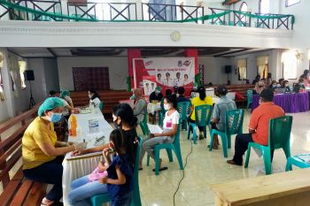 GMIM Yohanes Teling-ARS Manado gelar vaksinasi hebat