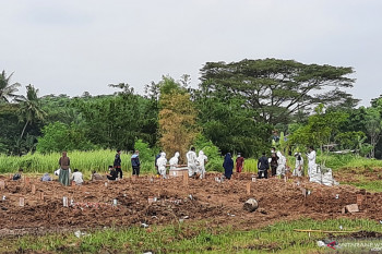 Sejak Maret 2020, TPU Buniayu Tangerang makamkan 820 jenazah pasien COVID-19