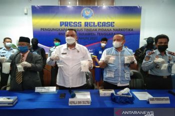 BNN Sultra bersama Lapas Kendari ungkap napi kendalikan narkoba 1,5 kilogram