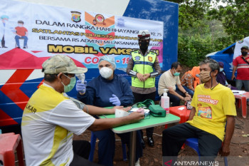 Mobil vaksinasi COVID-19 keliling Sat Lantas Polresta Bandarlampung
