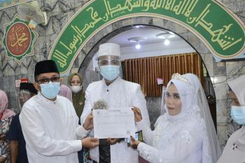 Langsung dapat ini, untuk pasangan penganten usai menikah di Padang